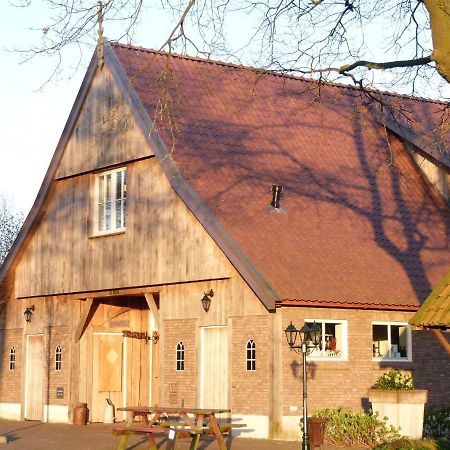 Peaceful Holiday Home With Roofed Terrace Geesteren  Kamer foto